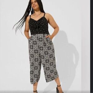 Torrid Tie Front Culotte Jumpsuit Size 2